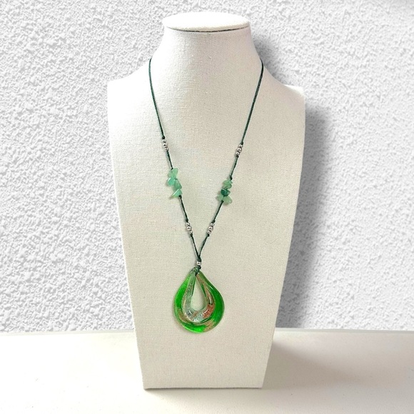 Free People Get Lost Cord Pendant Necklace in Green Gold NEW Bohemian Choker - Picture 3 of 10